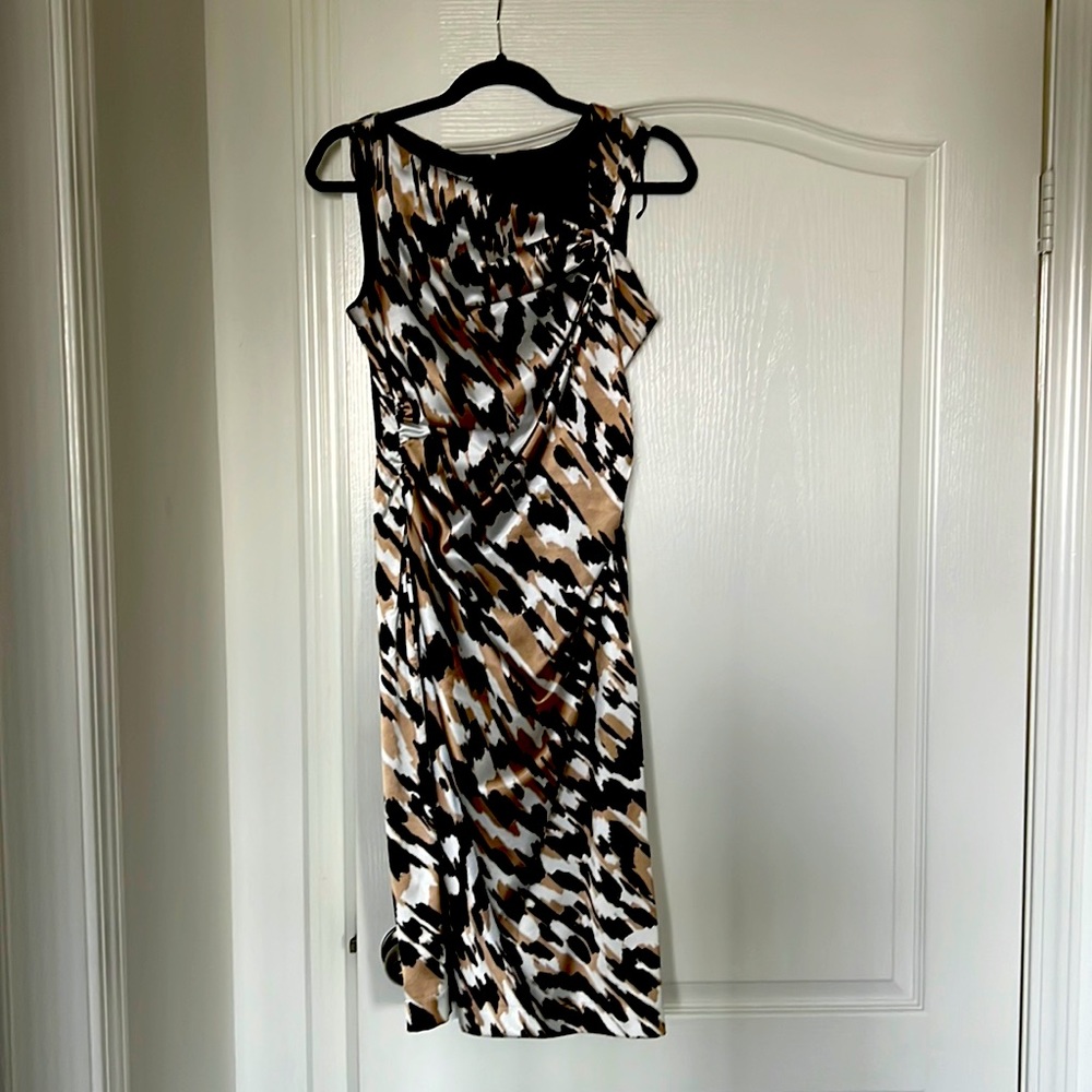 BEAUTIFUL Knee Length Maggie London Dress